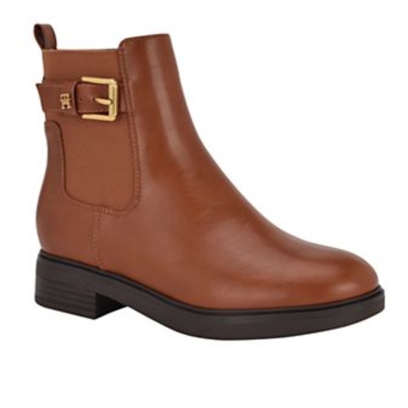 Tommy Hilfiger Shoes - Tommy Hilfiger Baylon Chelsea booties medium natural brown - 10